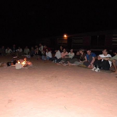 Wadi Rum Time Camp Екстер'єр фото