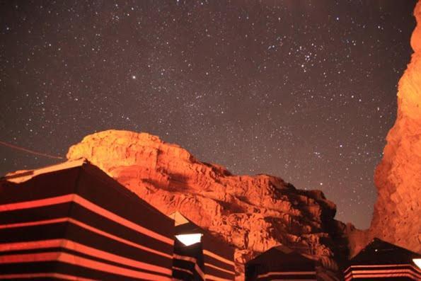 Wadi Rum Time Camp Екстер'єр фото
