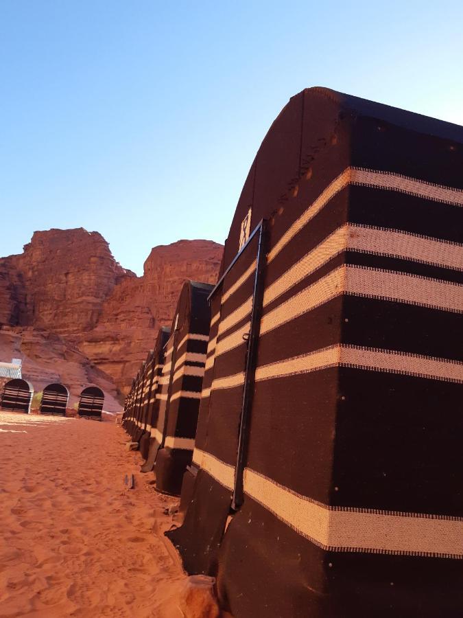 Wadi Rum Time Camp Екстер'єр фото